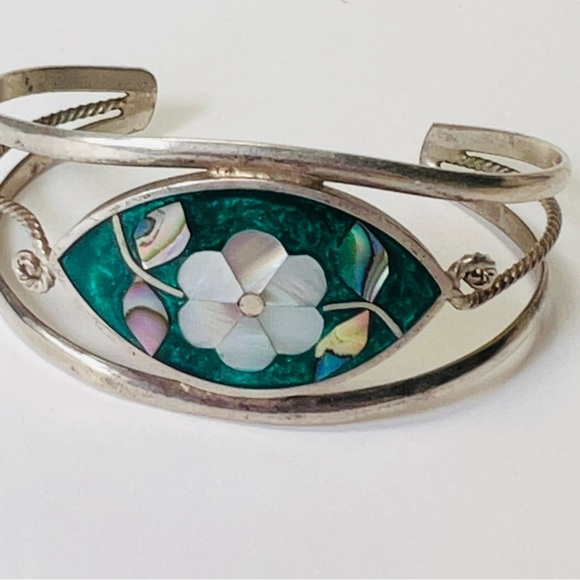 MEXICAN ALPACA SILVER MOTHER OF PEARL BRACELET - Picture 5 of 8